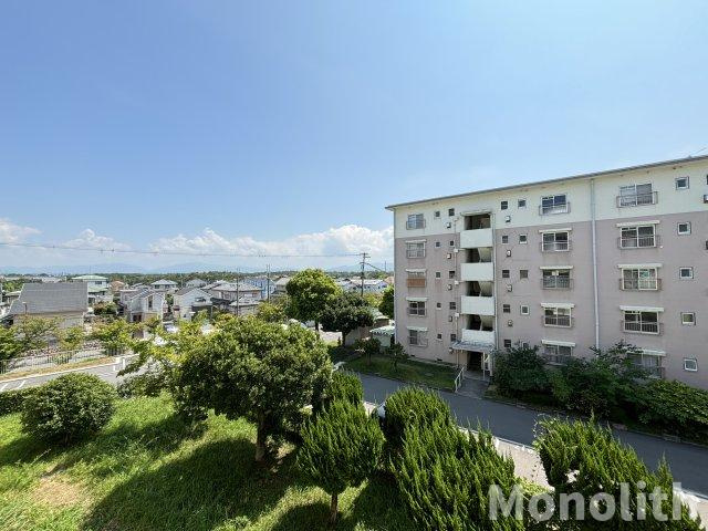 鶴山台37号棟の展望