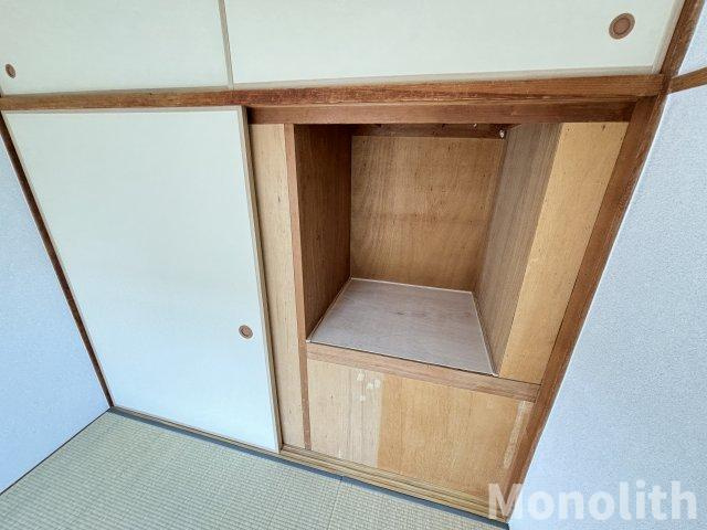 鶴山台37号棟の収納