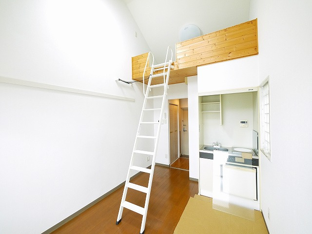 シティパレス21西大寺Part1の洋室