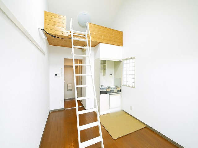 シティパレス21西大寺Part1の洋室|きれいな洋室です