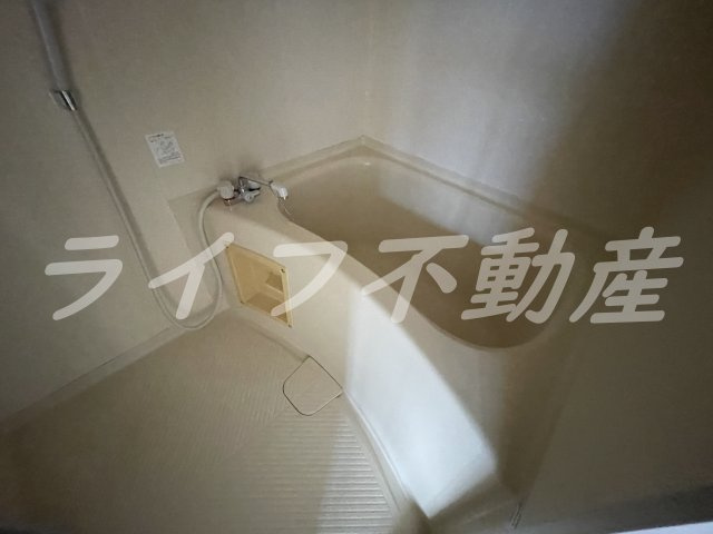 サンライフ若江東の浴室|きれいなお風呂です