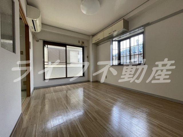 サンライフ若江東の居間・リビング|ゆったりとしたリビングです