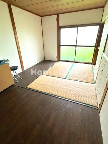 昌和住宅の居間・リビング