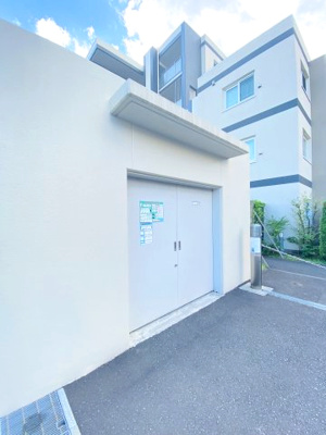 【その他共用部分】 | リリーベル東戸塚サーモス | 敷地内ゴミ置き場です。