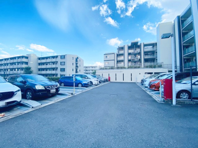 【駐車場】 | リリーベル東戸塚サーモス | 駐車場です。