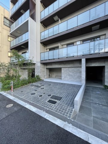 コンフォリア本所吾妻橋Ⅱの駐車場