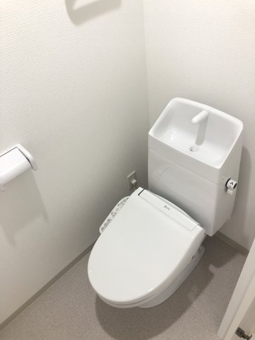 SKY&EARTHのトイレ