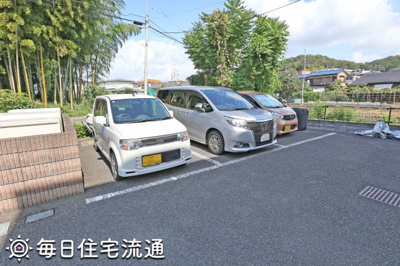 【駐車場】 | メイフラワー