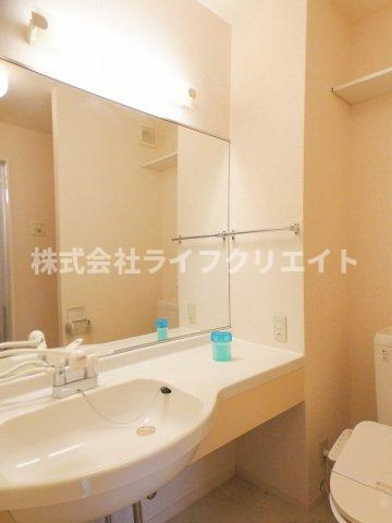 ホワイトミーティアAの洗面所