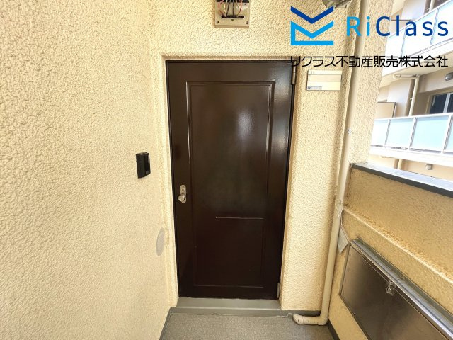 グレイスハイツ板宿の玄関|玄関ポーチです