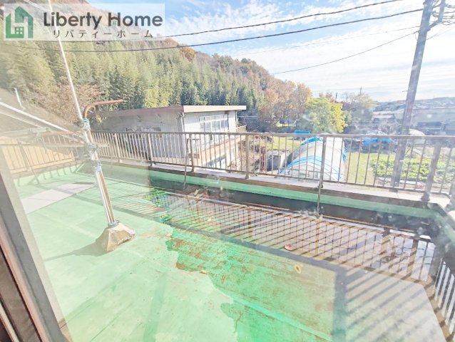 つくば市小沢　中古戸建のバルコニー