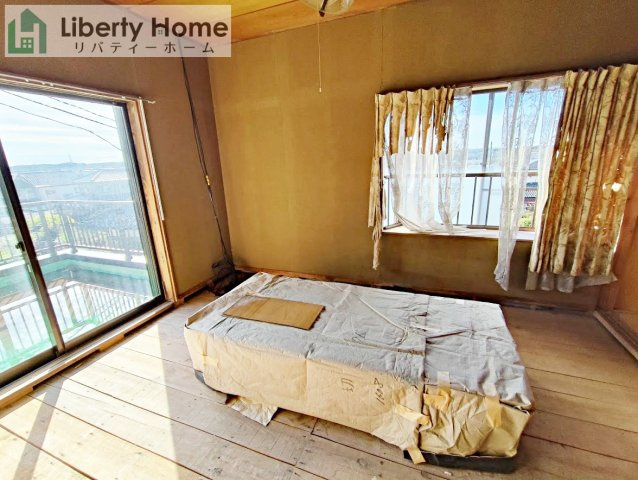 つくば市小沢　中古戸建の洋室