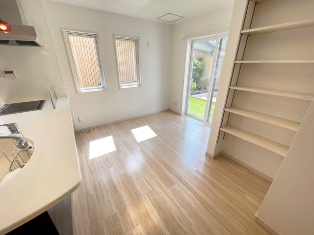 【居間・リビング】 | 鈴鹿市下大久保町 | ＬＤＫ