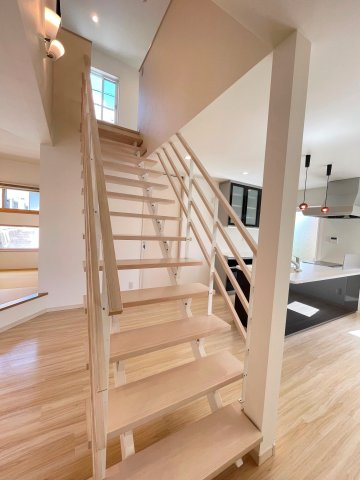 【居間・リビング】 | 鈴鹿市下大久保町 | リビング階段