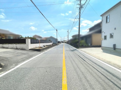 【前面道路含む現地写真】 | 鈴鹿市下大久保町 | 前面道路　北東側県道