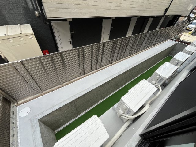 Sotterranea（ｿｯﾃﾗﾈｱ）のバルコニー