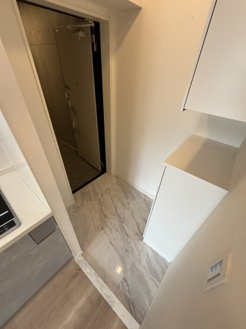 Sotterranea（ｿｯﾃﾗﾈｱ）の玄関