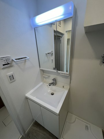 Sotterranea（ｿｯﾃﾗﾈｱ）の独立洗面台