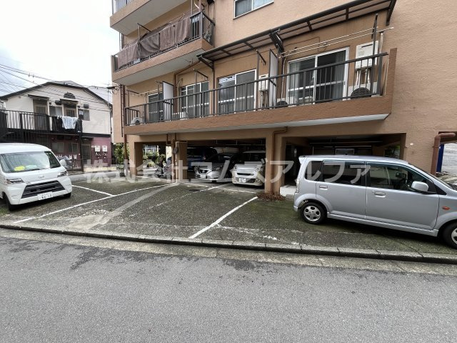 スターマンションの駐車場|スターマンション　駐車場