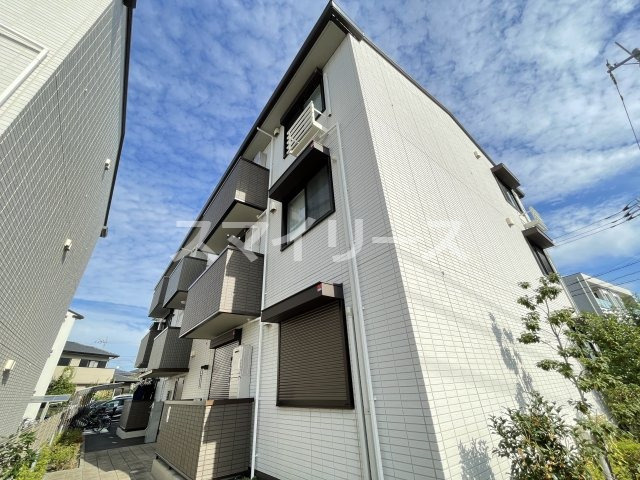 ティアラⅢの外観