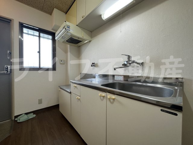 サンコート小澤のキッチン|コンパクトなキッチンで掃除もラクラク