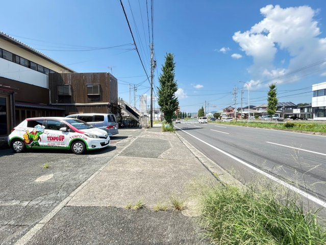 東曙ビルの駐車場