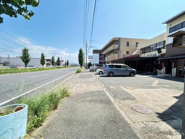 東曙ビルの駐車場