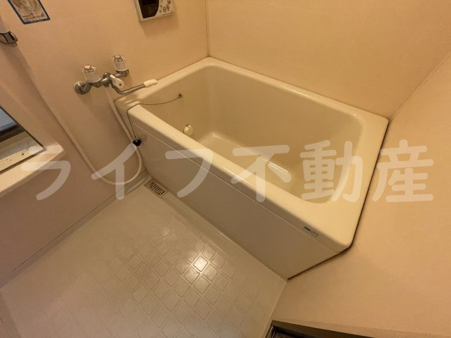 アドバンス渋川の浴室|お風呂で日々の疲れを落としましょう