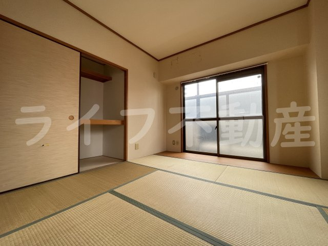 アドバンス渋川の和室|明るい和室です