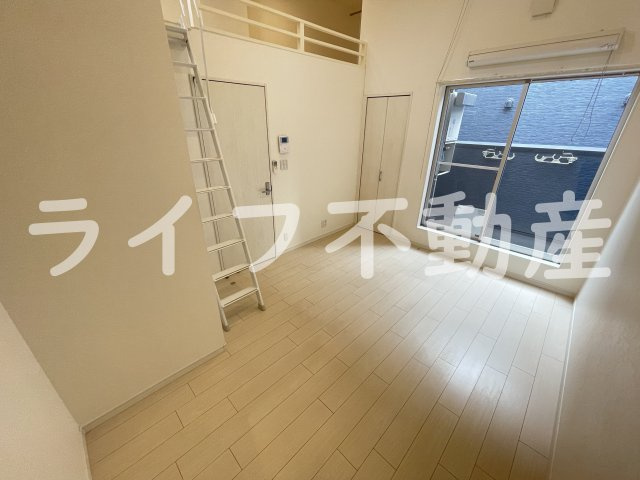 シャルマンコートⅢの洋室|スタンダードな洋室です