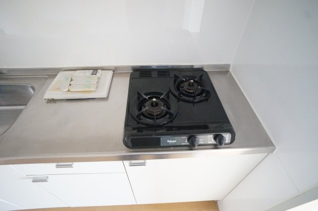 コリンヌ津田沼のキッチン|※別のお部屋の写真です