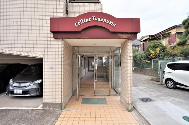 コリンヌ津田沼のエントランス