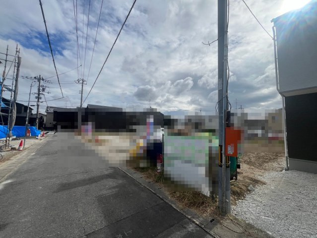 京阪本線『淀』駅まで徒歩８分♪お財布にも優しいオール電化４ＬＤＫ住宅◎伏見区淀下津町１期の前面道路含む現地写真|前道含む現地
現況：建築中（令和６年１０月撮影）