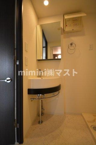 BASE NAMIYOKEの洗面所