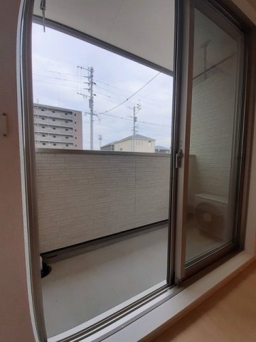 ファミール　ＭⅠのバルコニー|陽当たり良好なバルコニーです♪