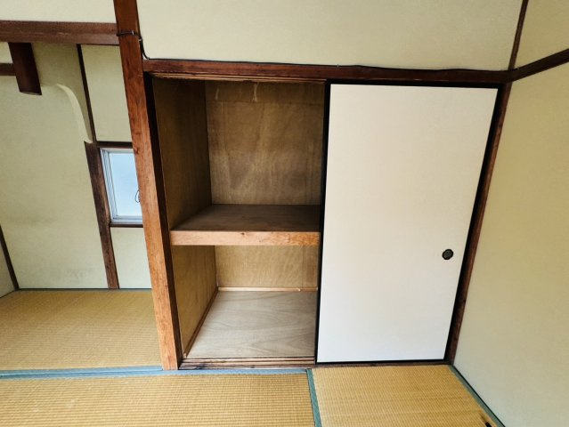 北袋町テラスハウスの収納