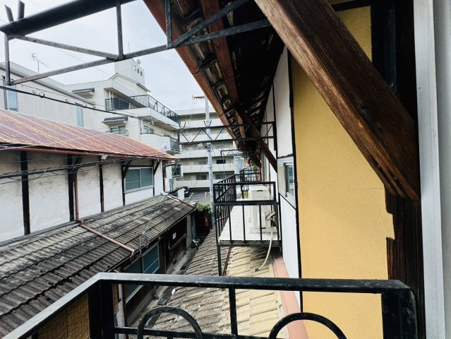 北袋町テラスハウスのバルコニー