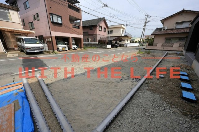 アテレーゼOne西町【キャッシュバック対象物件】の駐車場|※同建築会社施工物件の写真　※現状優先