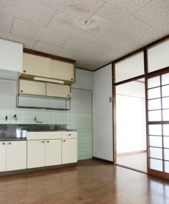 【居間・リビング】 | 吉岡ビル