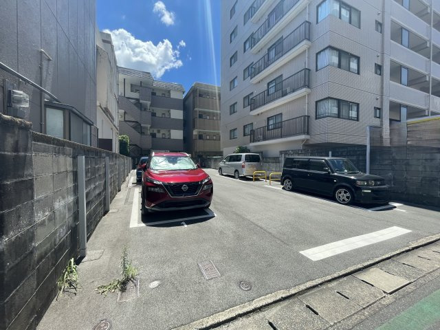 原古賀 Y' PARKの駐車場