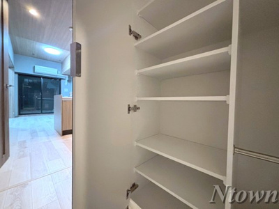 【玄関】 | メイクスWアート上前津V | 玄関です