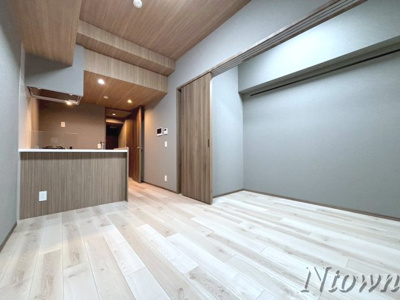 【居間・リビング】 | メイクスWアート上前津V | 居間です