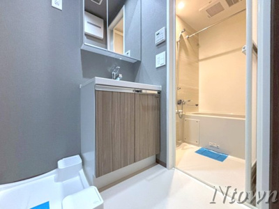 【洗面所】 | メイクスWアート上前津V | 脱衣スペースもあります