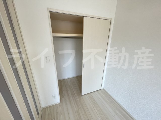 プレジオ八戸ノ里の収納|たっぷりとした収納スペースです