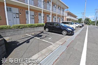 【駐車場】 | ハピネス