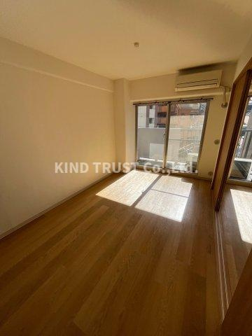 ルネ天満の居間・リビング|使いやすい居間です