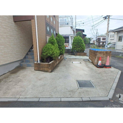 【外観】 | ハイツ茅ヶ崎 | ２階への屋内階段etc.