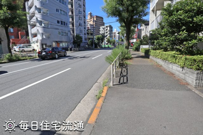 【周辺】 | レオパオラ