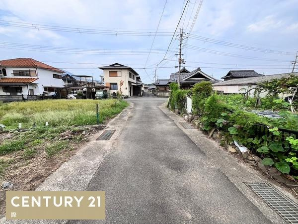 紀の川市名手市場　土地の前面道路含む現地写真