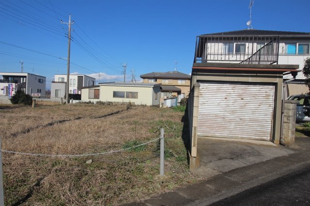 筑西市関本中の外観|東側との境界部分（2022年12月撮影）